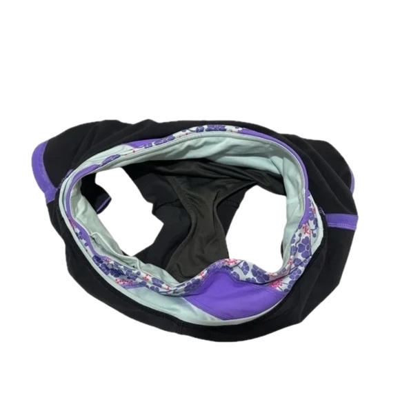 LULULEMON | Groovy Run Short Black / Quilt Summer13 5 / Power Purple. In Sz 2 - Picture 5 of 6